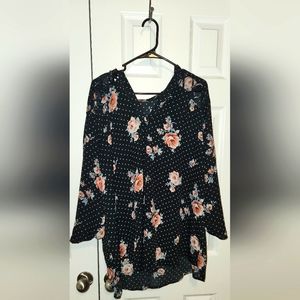 Plus Size Floral Lightweight Tunic